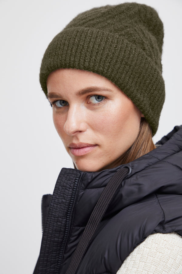 Byoung Olive Valma Poncho