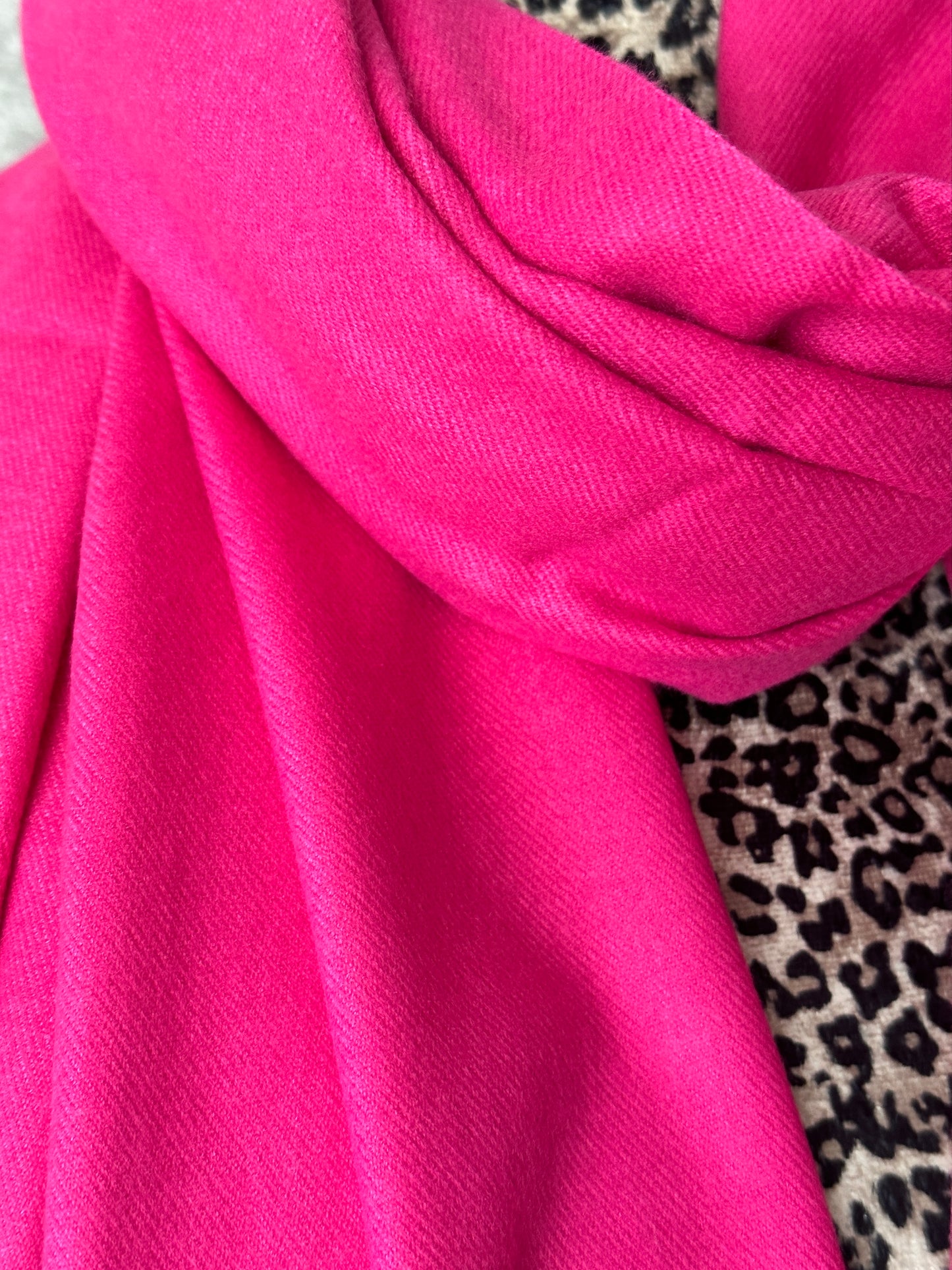Luxury Pashmina Scarf - Magenta