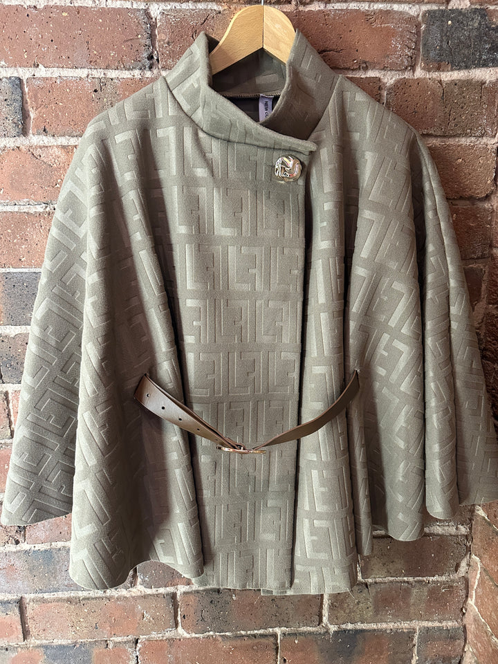 Mocha Geo Cape