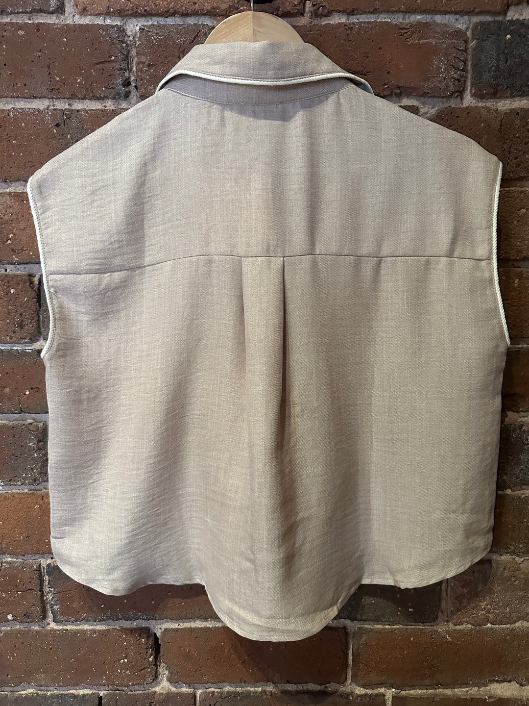 Natural Embroidered Sleeveless Shirt