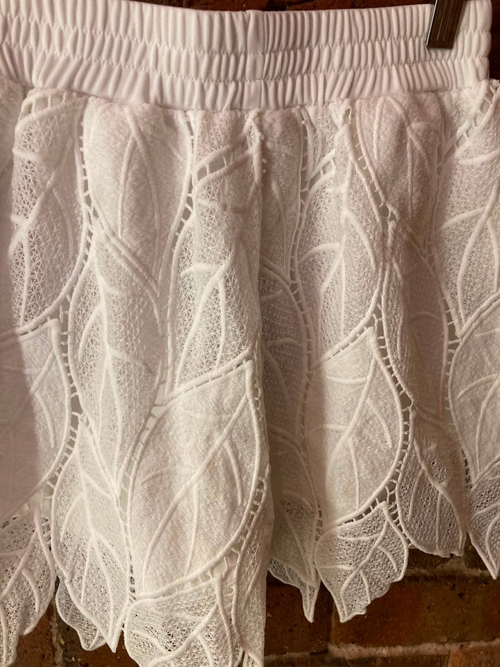 White lace short set