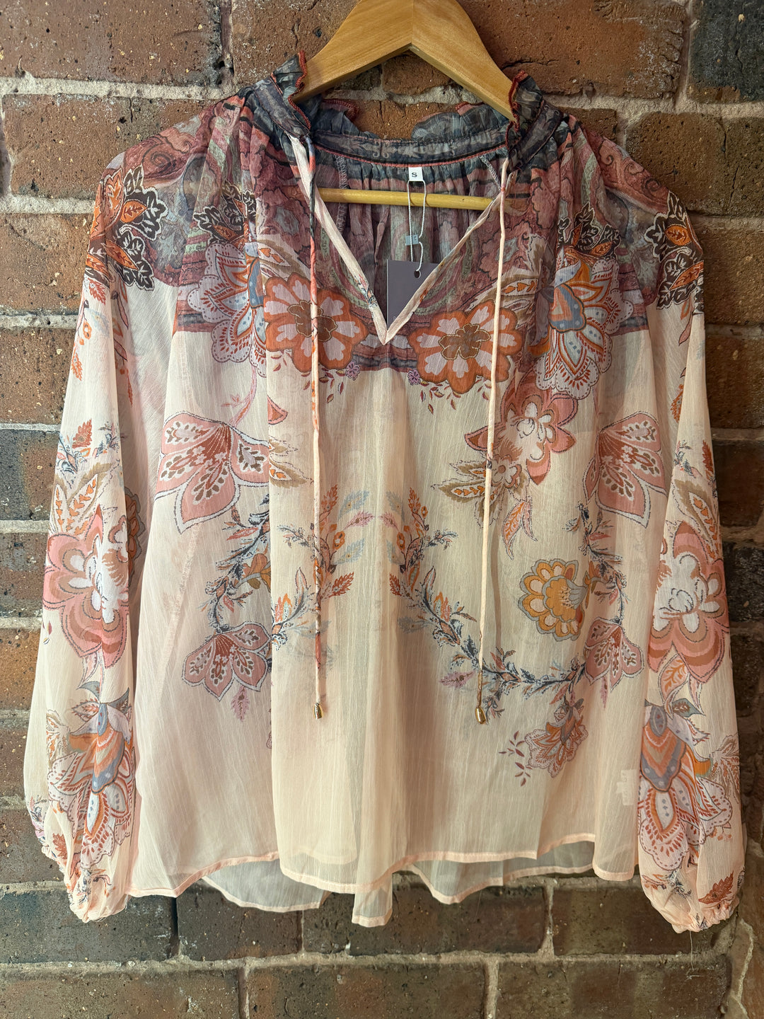 Peach Damask Shorts Coord