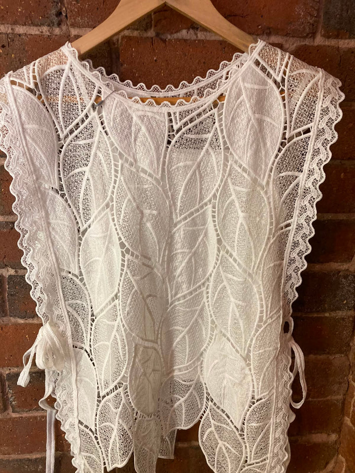 White lace short set