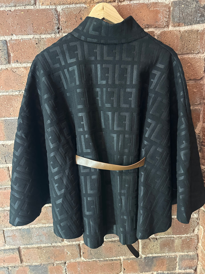 Black Geo Cape