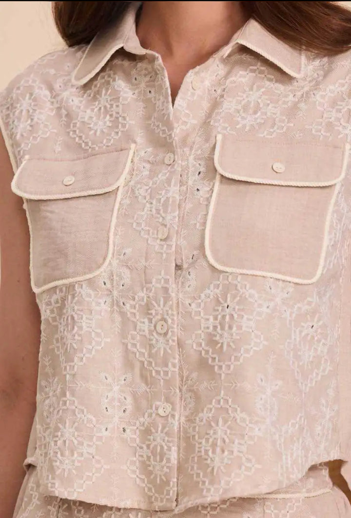Natural Embroidered Sleeveless Shirt