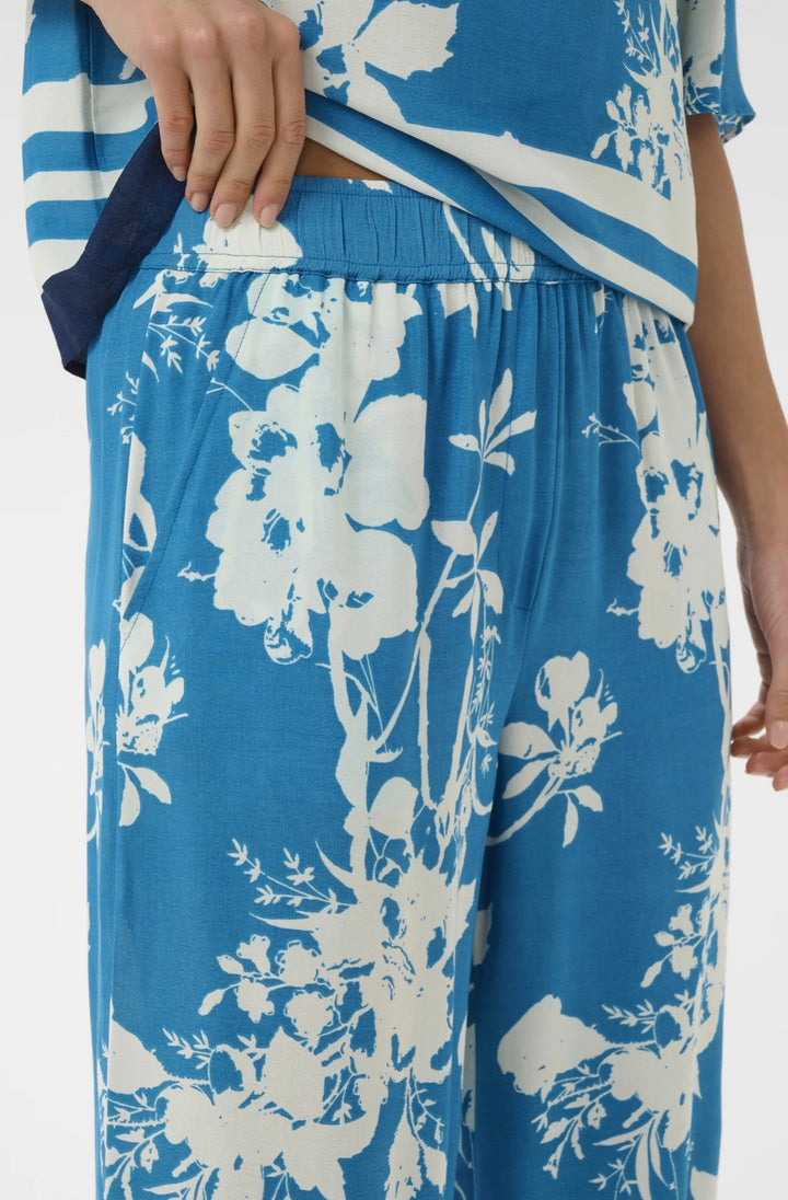 Saint Tropez Rasheda Pants, Blue Flower