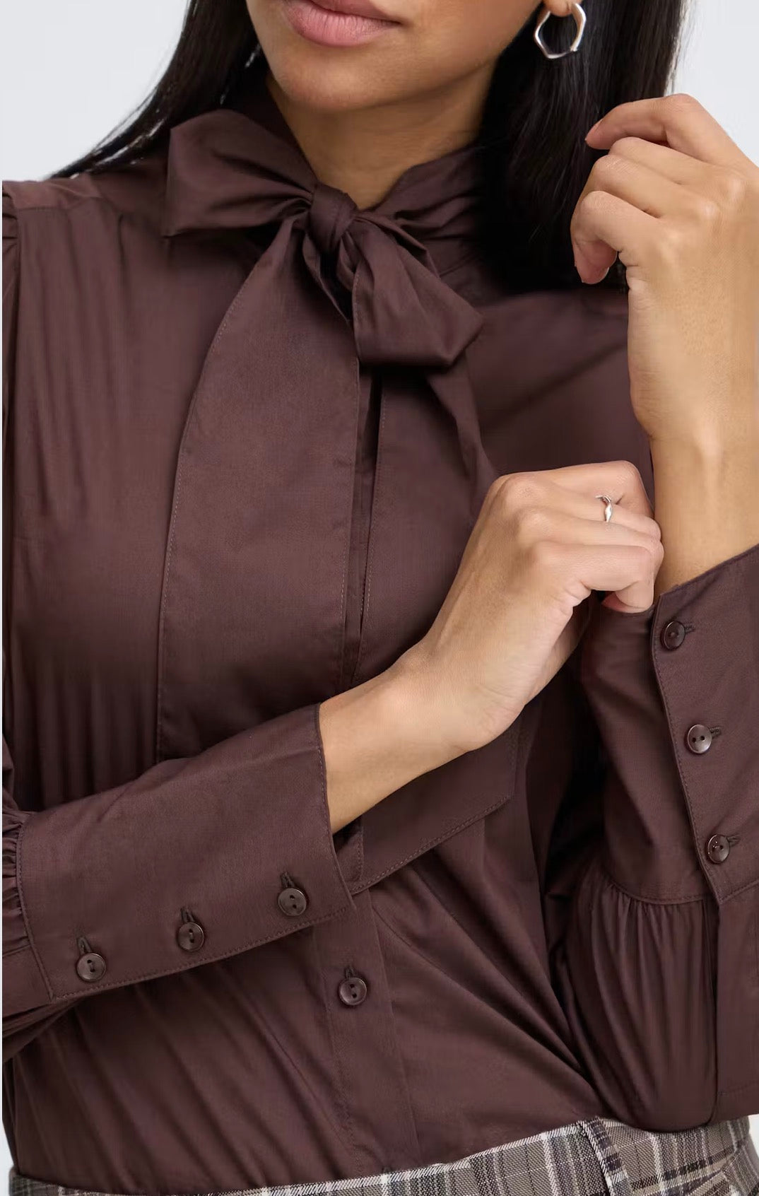 Byoung Byidol Bow Shirt, Java