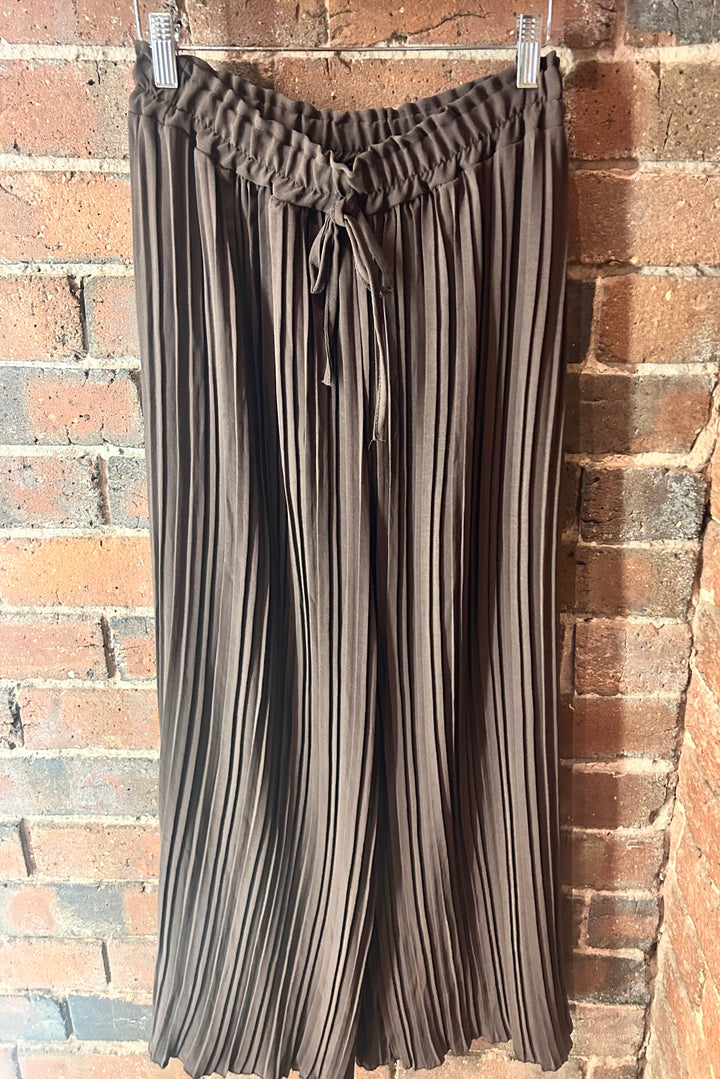 Pleated Trouser, Chocolate