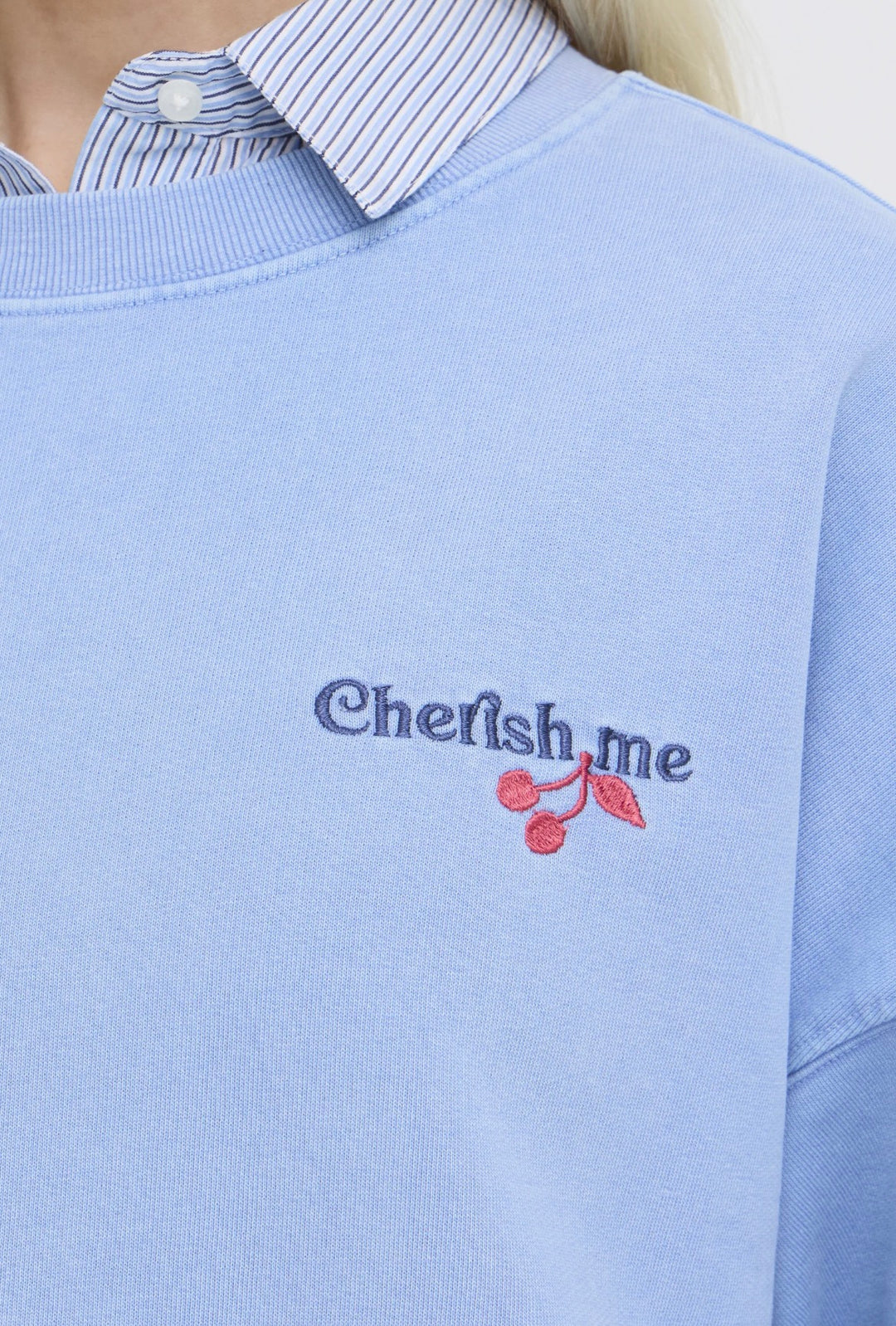 Byoung Byrasma Cherish Sweatshirt, Blue