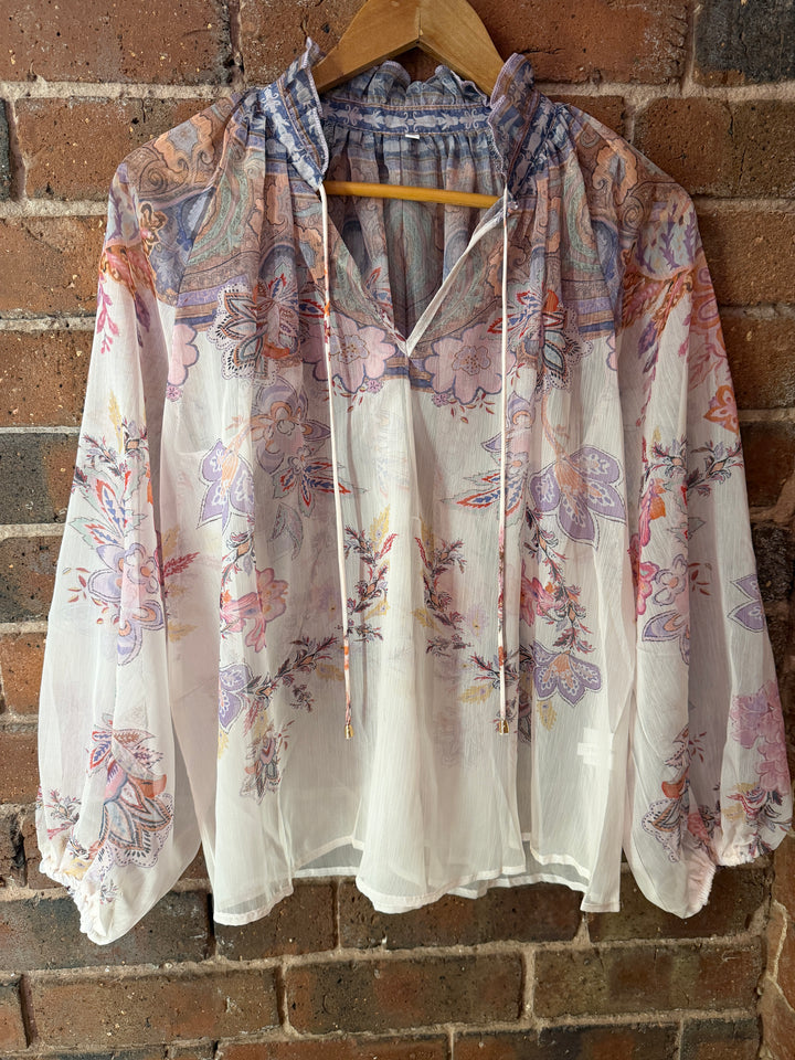 White & Lilac Damask Shorts Coord