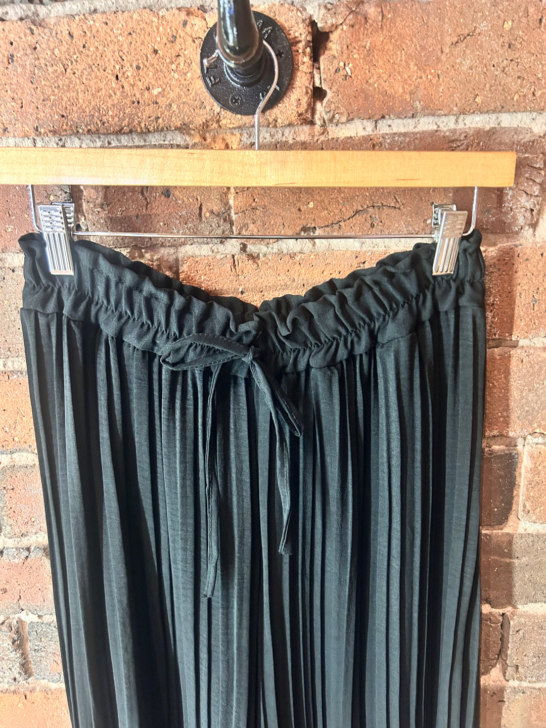 Pleated Trouser, Black