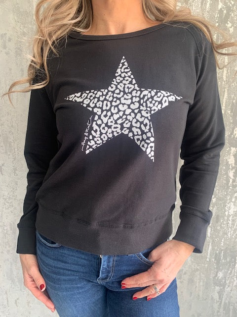 Black & White Leopard Star Sweatshirt
